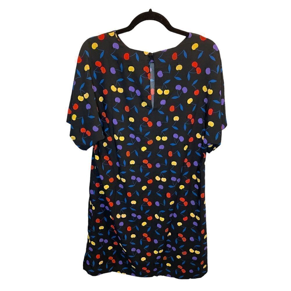 ModCloth Shift Dress - Picture 2 of 5